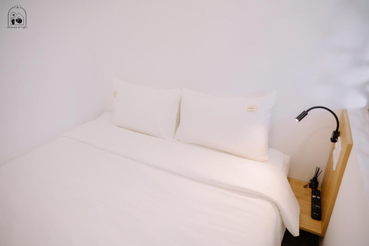 Chi'S Homestay & Coffee Hue Εξωτερικό φωτογραφία
